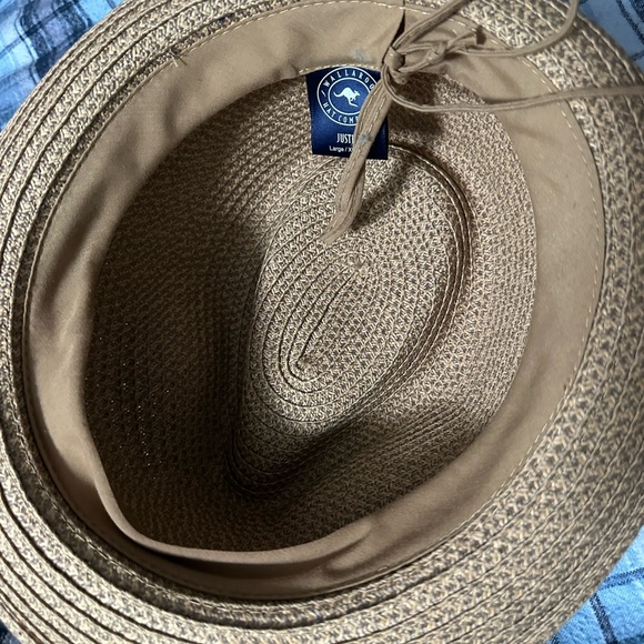 Stylish hat - Picture 5 of 5